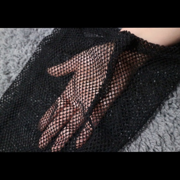 Fishnet flared pants - Picture 3 of 4